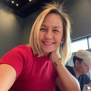 Meet your Posher, Alisha